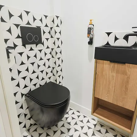 Modern -1br-2p- Marais * Parigi